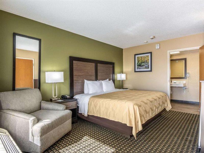 Quality Inn Perry - National Fairgrounds Area Bagian luar foto