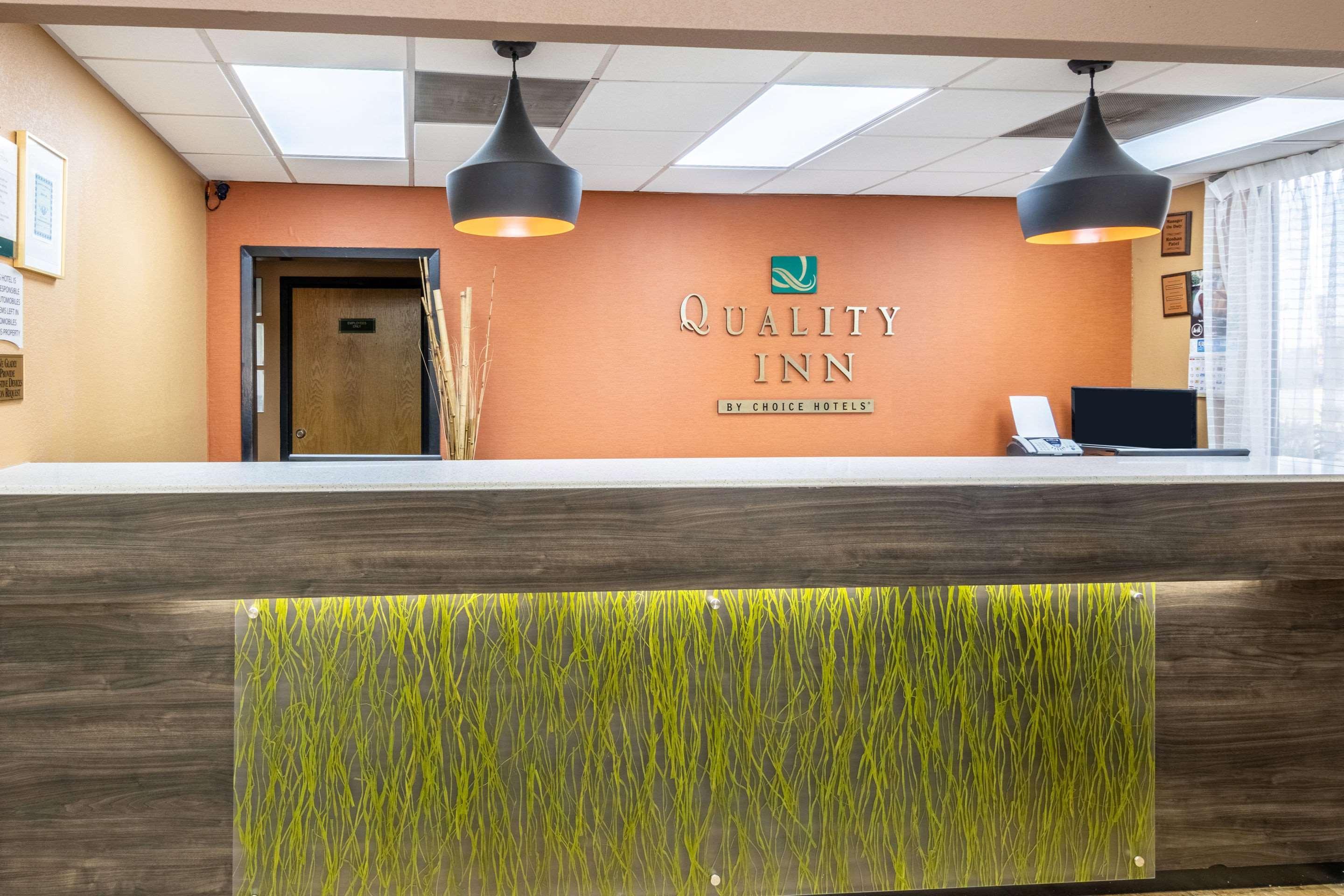 Quality Inn Perry - National Fairgrounds Area Bagian luar foto