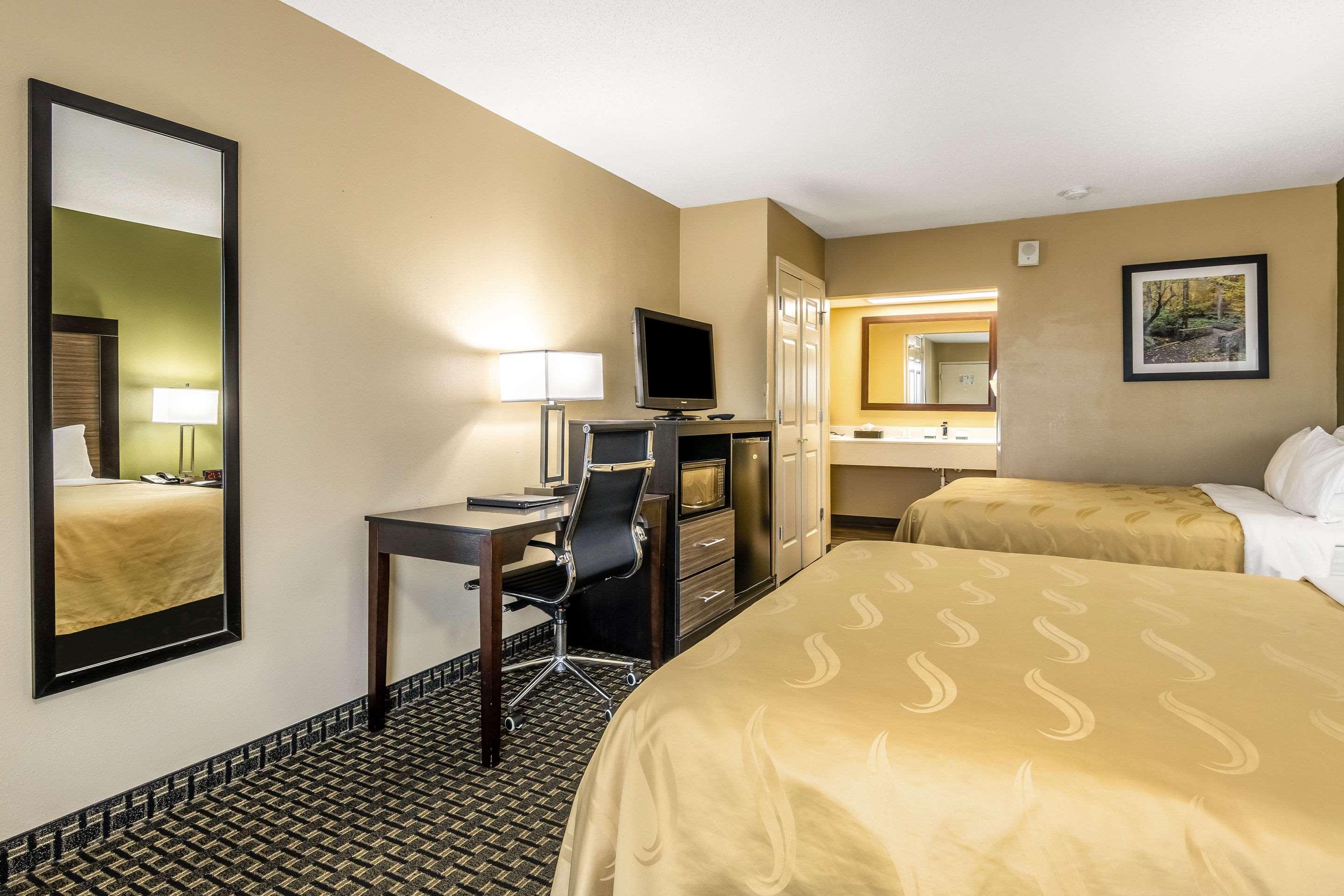 Quality Inn Perry - National Fairgrounds Area Bagian luar foto