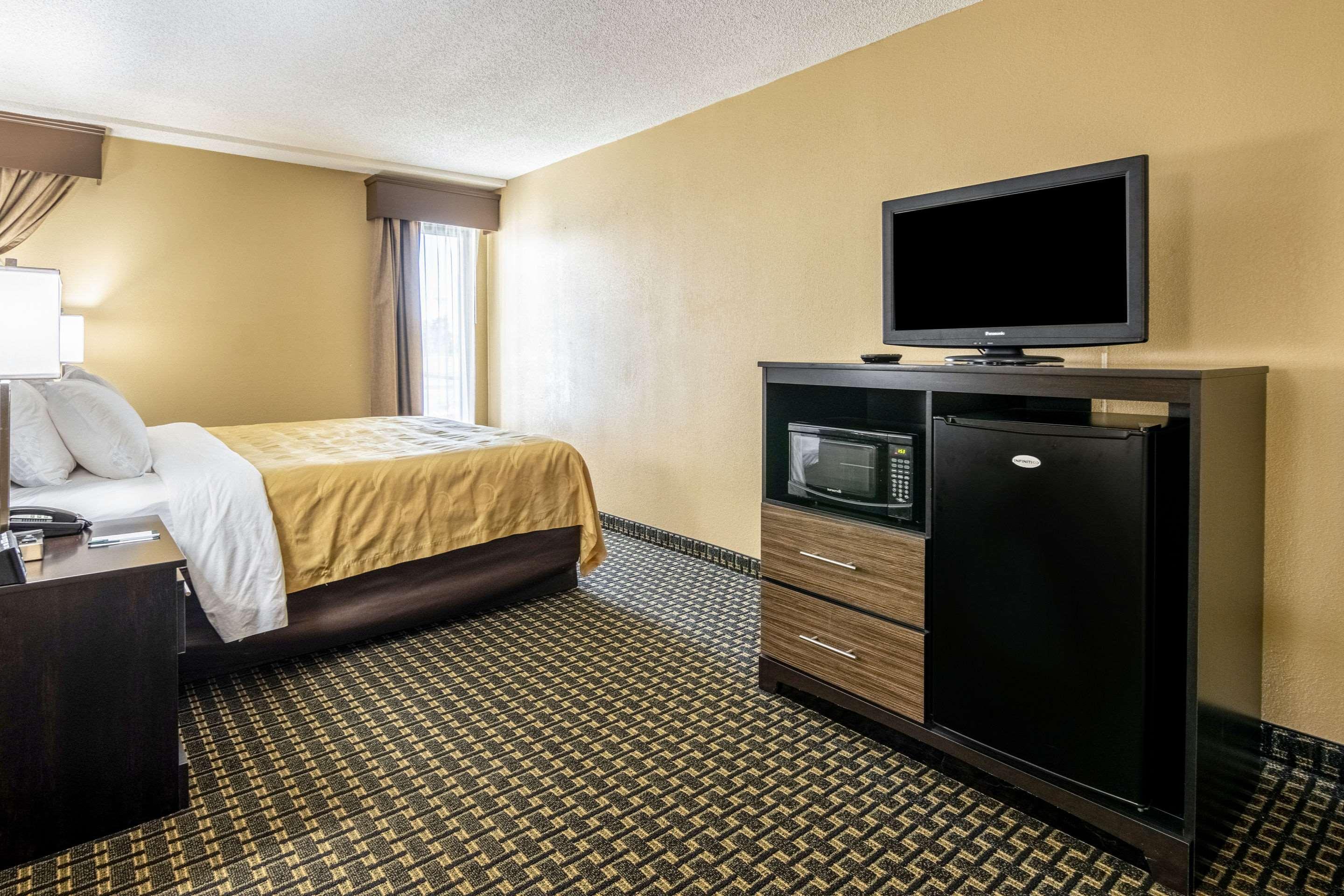 Quality Inn Perry - National Fairgrounds Area Bagian luar foto
