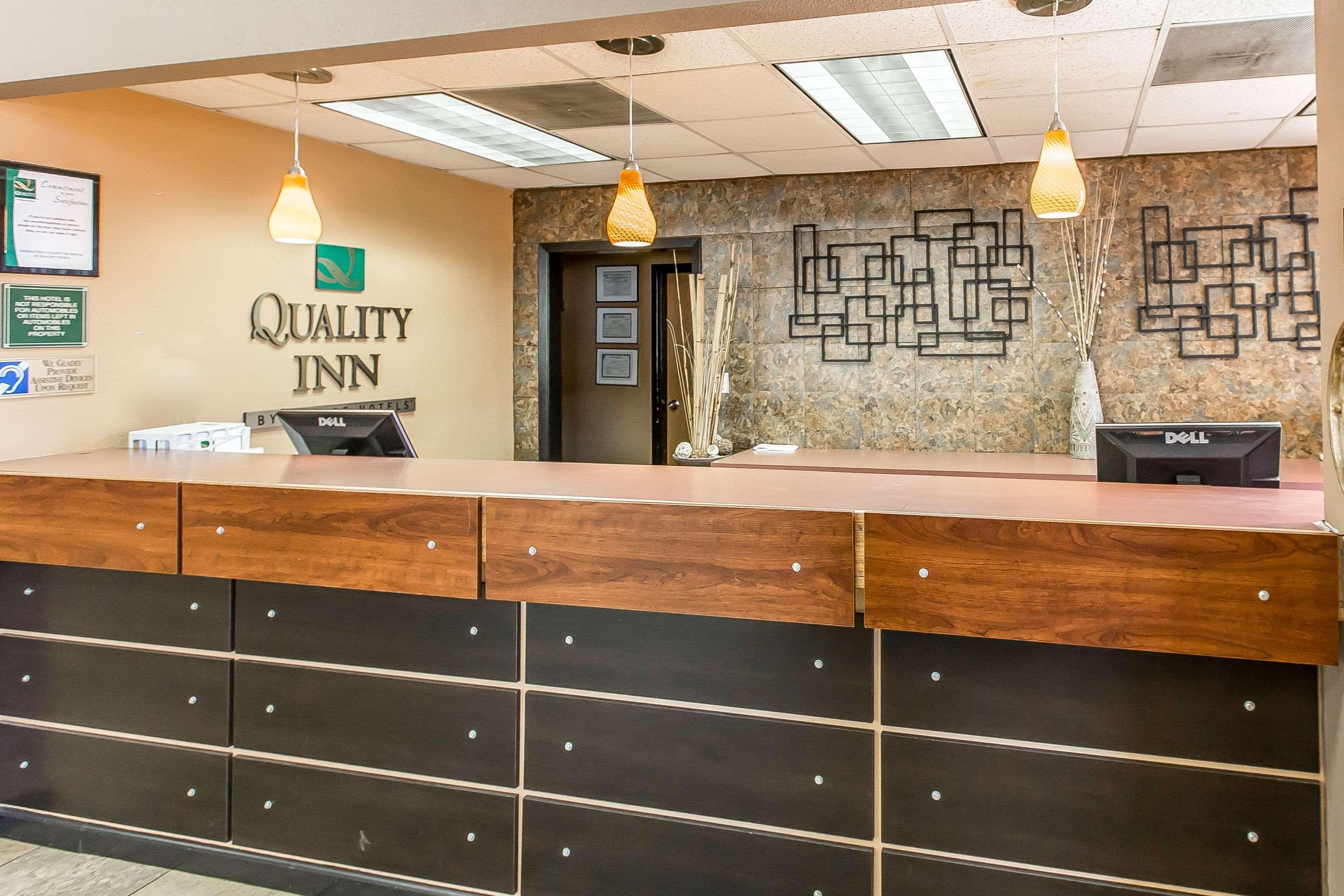 Quality Inn Perry - National Fairgrounds Area Bagian luar foto
